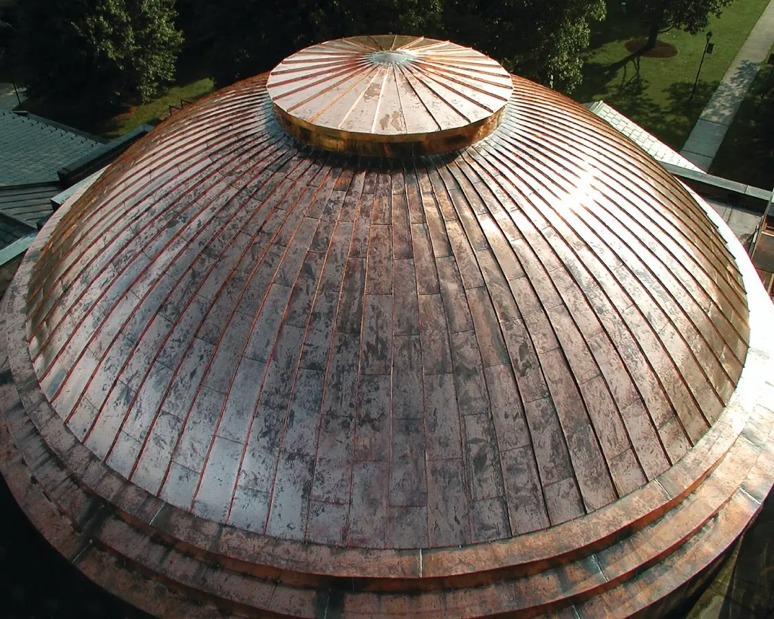 Craftsman Roofing crew installing a new roof in Glencoe Park